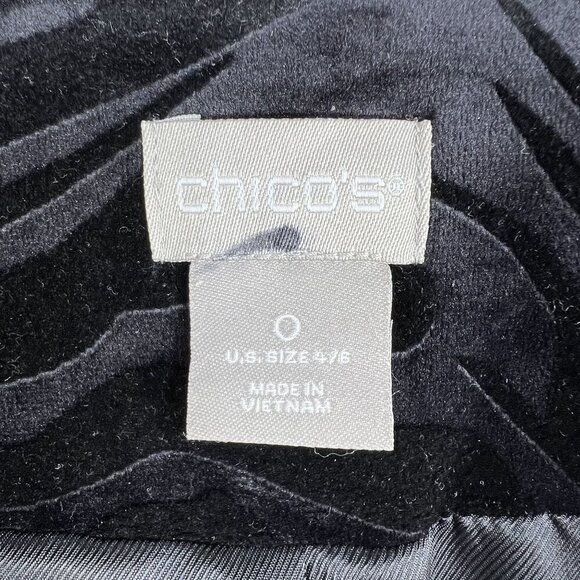 Chicos Women 4/6 Black Velvet Animal Burnout Blazer Long Jacket Witchy Fairygoth - Picture 13 of 16